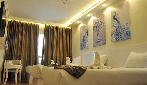 Deluxe Triple Room