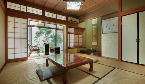 Basic Triple Room