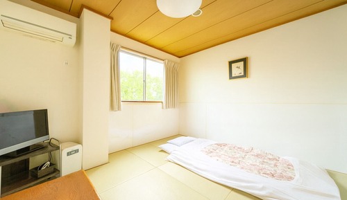 Japanese Style Room Triple, Smoking