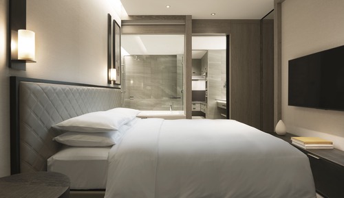 Suite, 1 King Bed