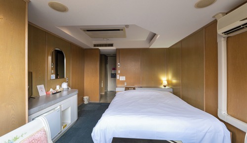 Deluxe Double Room with Bath
