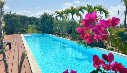 side.B niwa, Private Pool Access, Non Smoking