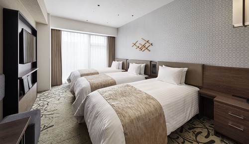 Triple Room with 3 Single Beds