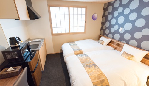 Twin Room, City View