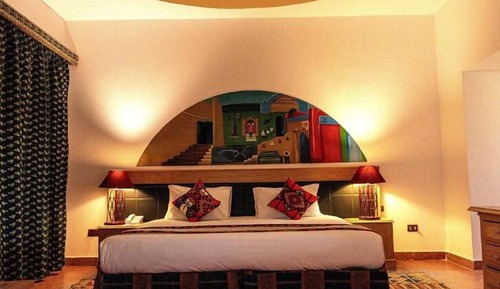 Executive Suite, Multiple Beds