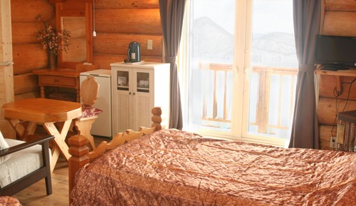 Twin Room, Lake View, Non-Smoking
