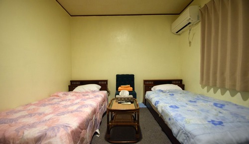 Basic Twin Room