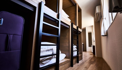 Mixed Dormitory Room