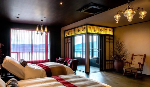 Universal Suite 6F, Non Smoking