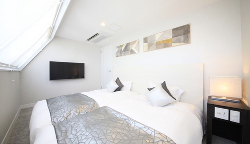 Penthouse Maisonette Family Suite - Non Smoking (2 Semi-double) Extra Bed for 3rd Adults and More