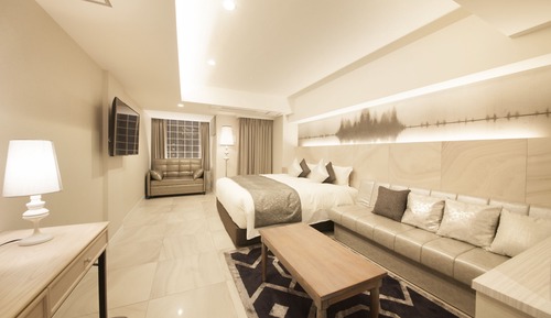 Superior King Room - Non Smoking-No Daily Cleaning (1 King Bed) Extra Bed for 3rd Adults and More