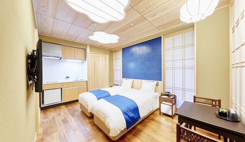 Twin Room, 2 Twin Beds, Non Smoking, Kitchen