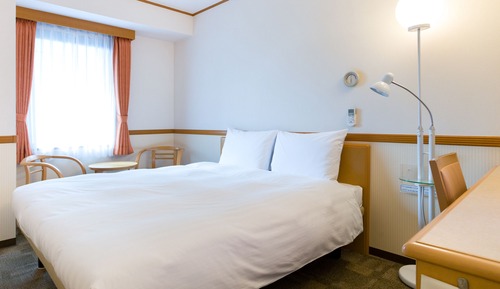 Standard Double Room, Smoking