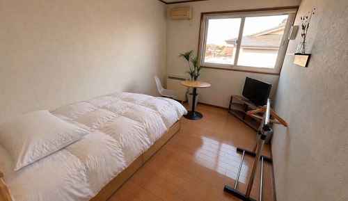 Basic Single Room