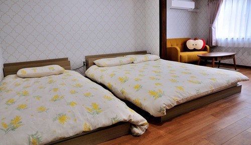 Luxury Triple Room, City View