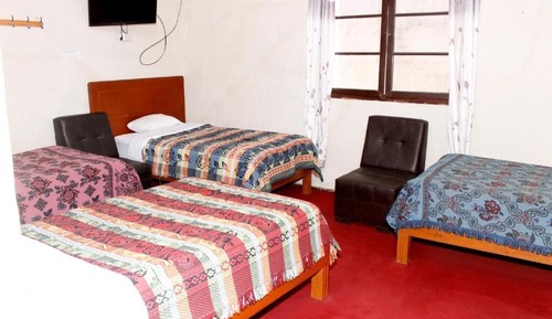 Economy Quadruple Room
