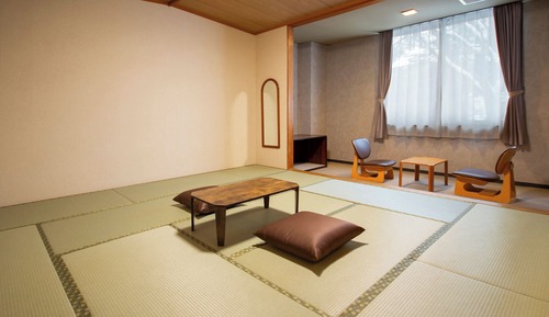 Standard Japanese-Style-Room with 12.5 Tatami mats- Indoor Bath - Non-Smoking