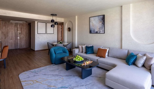 Premium Suite