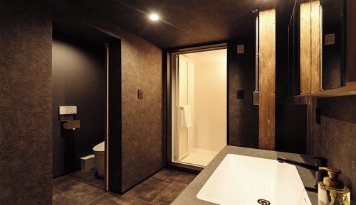 Basic Twin Room, Non Smoking, Courtyard View