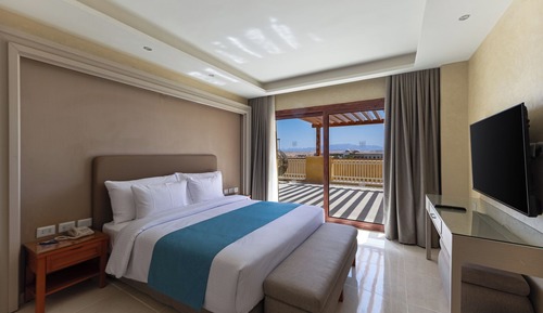 Sea Breeze Roof Suite Sea View