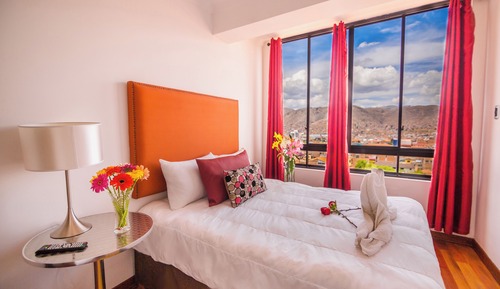 Standard Room, 1 Queen Bed