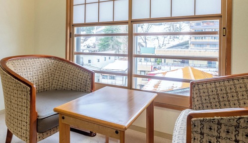 Standard Japanese Style Room with Shower [with Ski Rental Package, Ski Resort Shuttle], Non Smoking