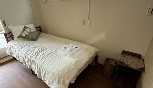 City Triple Room