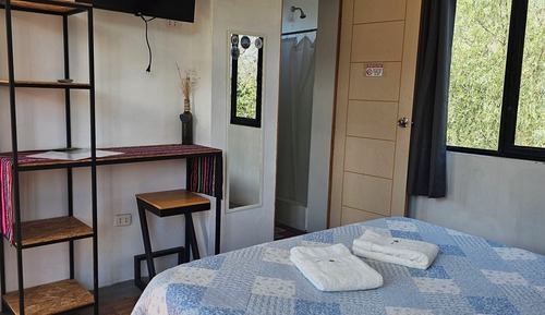 Comfort Room, Mountain View