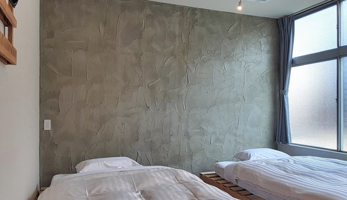 Twin Room, Non Smoking, Shared Bathroom