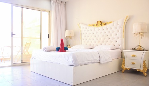 Two-Bedroom Apartment R-A616,618