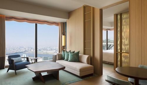 2 Bedrooms Corner Suite