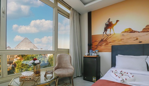 Luxury Double Room, 1 King Bed, Hot Tub, Mountain View