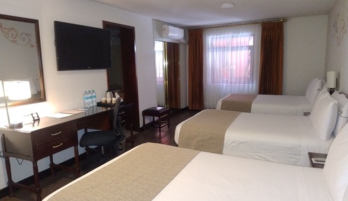 Standard Triple Room, Multiple Beds, Non Smoking (Standard Triple)