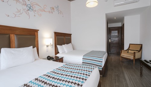 Superior Twin Room, 2 Double Beds, Non Smoking (Double Superior)