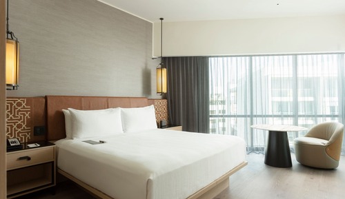 Junior Suite, 1 King Bed