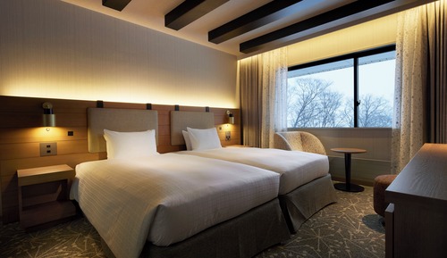 Newly Renovated Junior Suite  Non-Smoking (Dec 2025)
