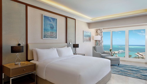 Suite, 1 King Bed, Kitchenette, Sea View (Blue Bay)