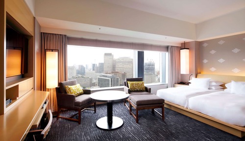 Club Deluxe Hollywood Twin, Non Smoking (Breakfast & Club Lounge Access Included)