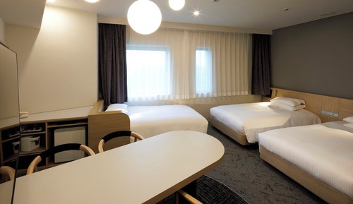 Style Triple Room, Non Smoking (Main Bldg)