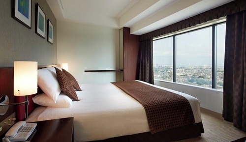 Deluxe King Room, Smoking, 38F (Extra bed added for 3rd guest) 