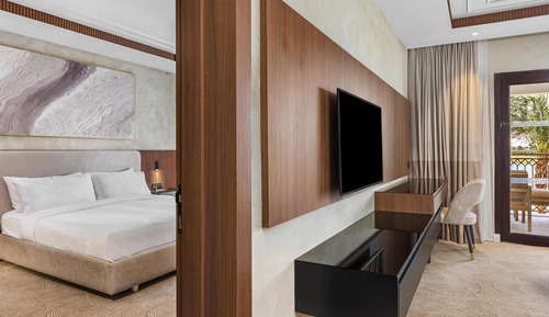 Deluxe Suite, 1 King Bed