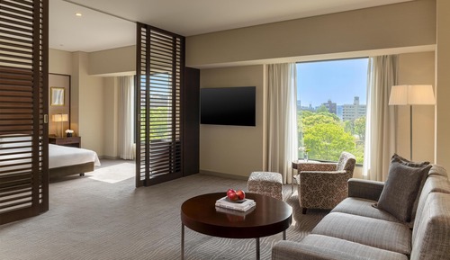 Regency, Suite