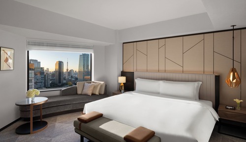 Suite, 1 King Bed, Club Lounge Access (Sora)
