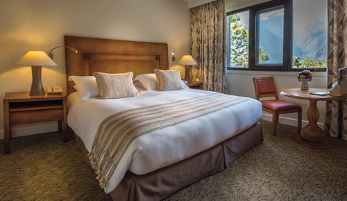 Standard Room (King)
