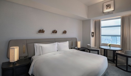 Premium Room, 1 King Bed, Corner