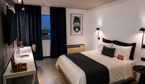 Superior Room (City)