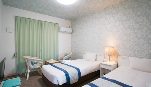 Standard Single Room, Annex