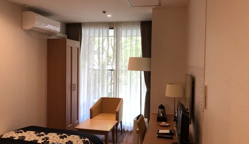 Single Room, Shared Bathroom