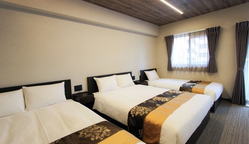 Deluxe Studio Suite