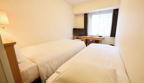 Casual Twin Room (Non-Smoking)